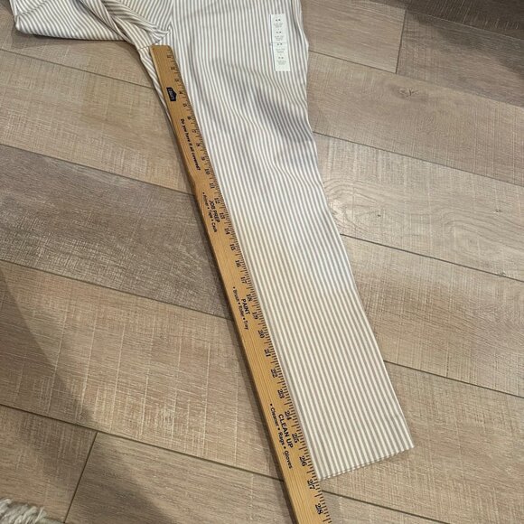 A NEW DAY WOMENS TAN WHITE STRIPE PANTS NEW SIZE 6 SIDE ZIP CLOSURE SKINNY ANKLE - Picture 5 of 13